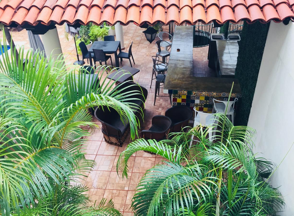 פוארטו ואלארטה Vallarta Sun (Adults Only) מראה חיצוני תמונה